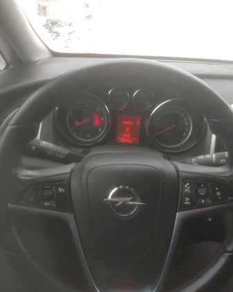 Opel Astra cena 20000 przebieg: 265000, rok produkcji 2012 z Olsztyn małe 92